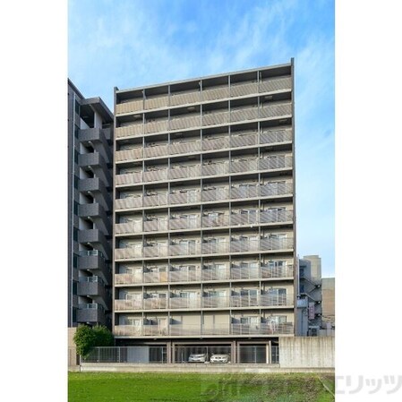 ドゥーエ江坂IIの物件外観写真